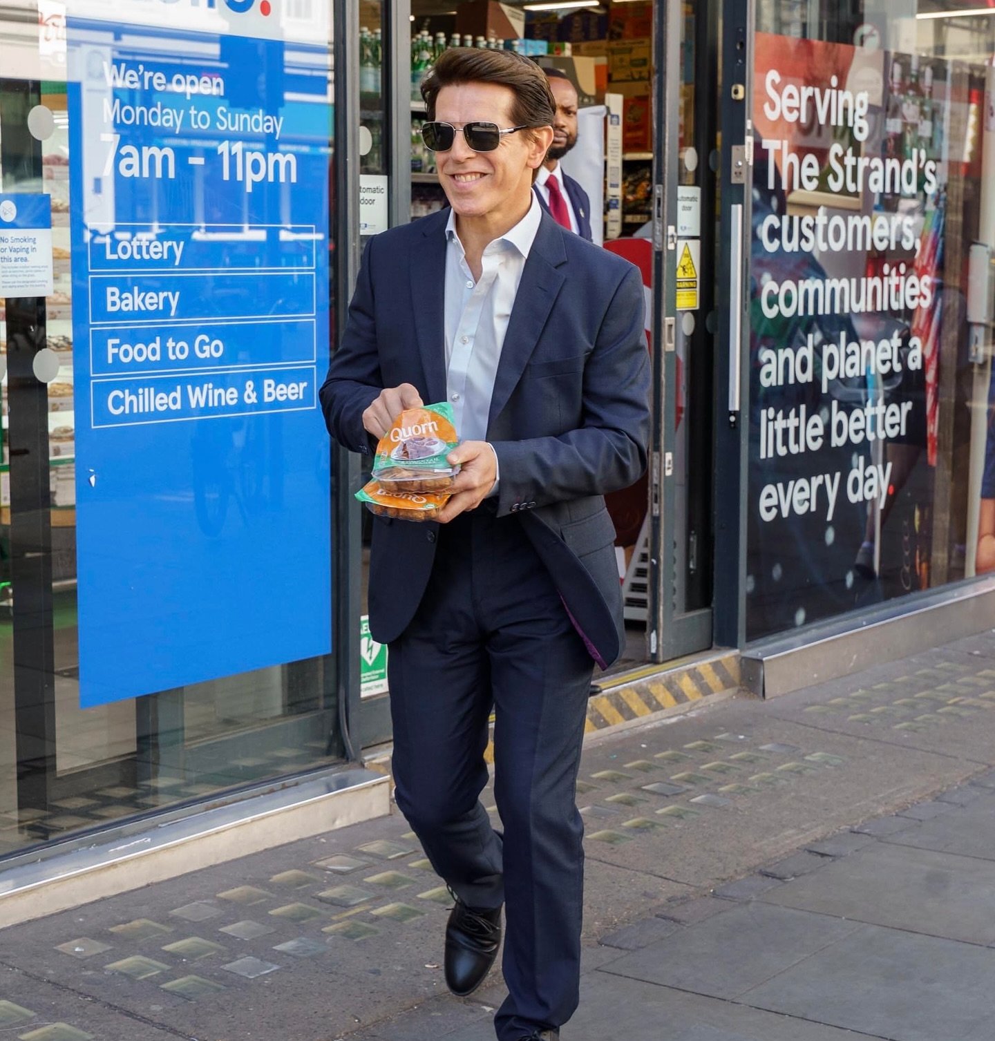 Quorn Launches “Mission Snack Swap” Campaign With Tom Cruise Lookalike – vegconomist