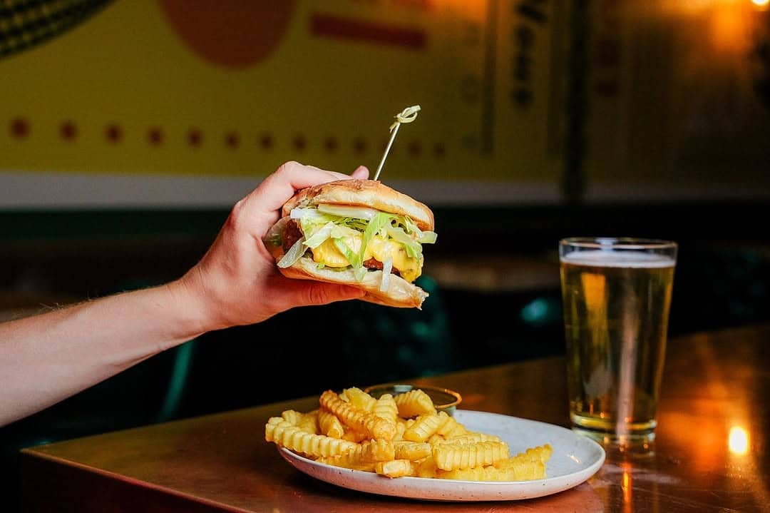Rebellyous Foods’ Plant-Based Chicken Patty Joins Great State Burger Menu Amid .4M Funding Boost – vegconomist
