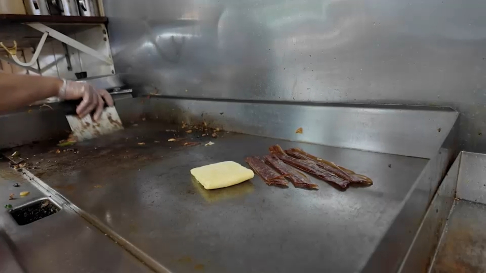 Some NYC bodegas to embrace plant-based eggs, other alternatives amid nationwide shortage