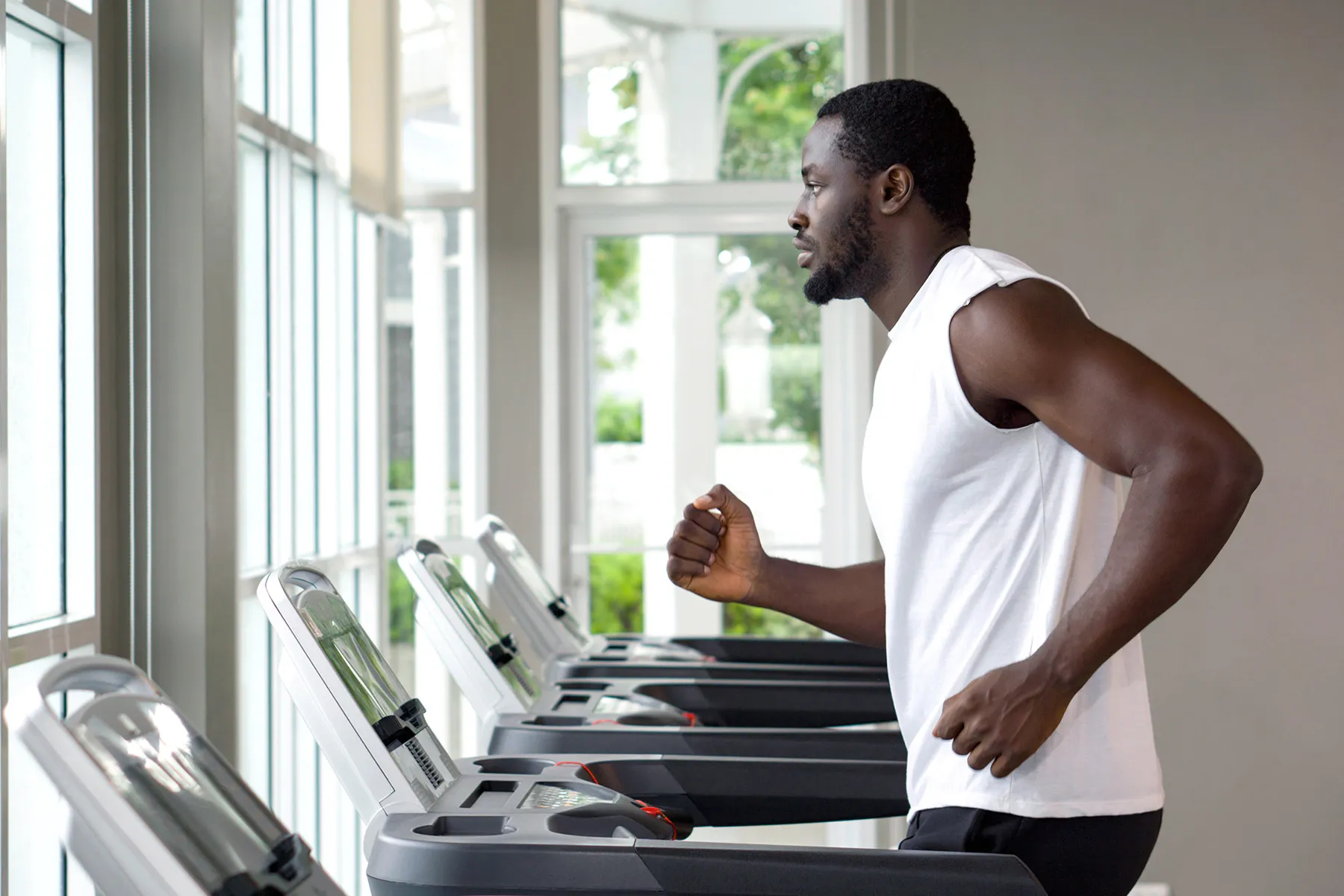 The Skinny on ‘Smart’ Fitness Clothing in 2025