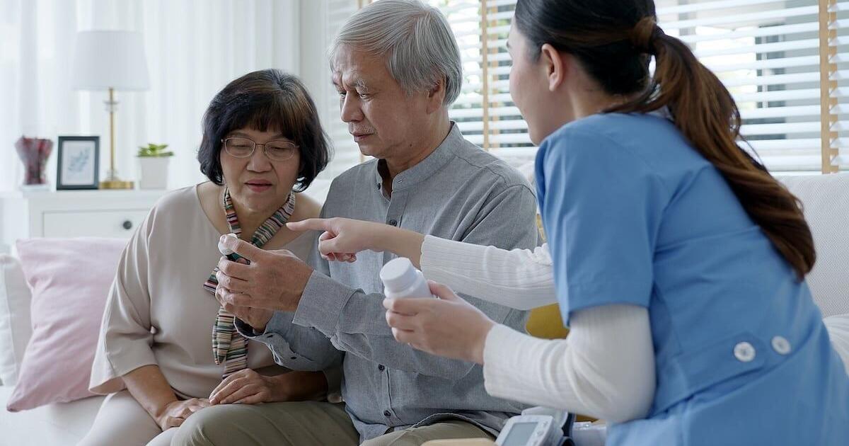 Dementia Caregivers Themselves At Higher Risk For Brain Aging | Health & Fitness