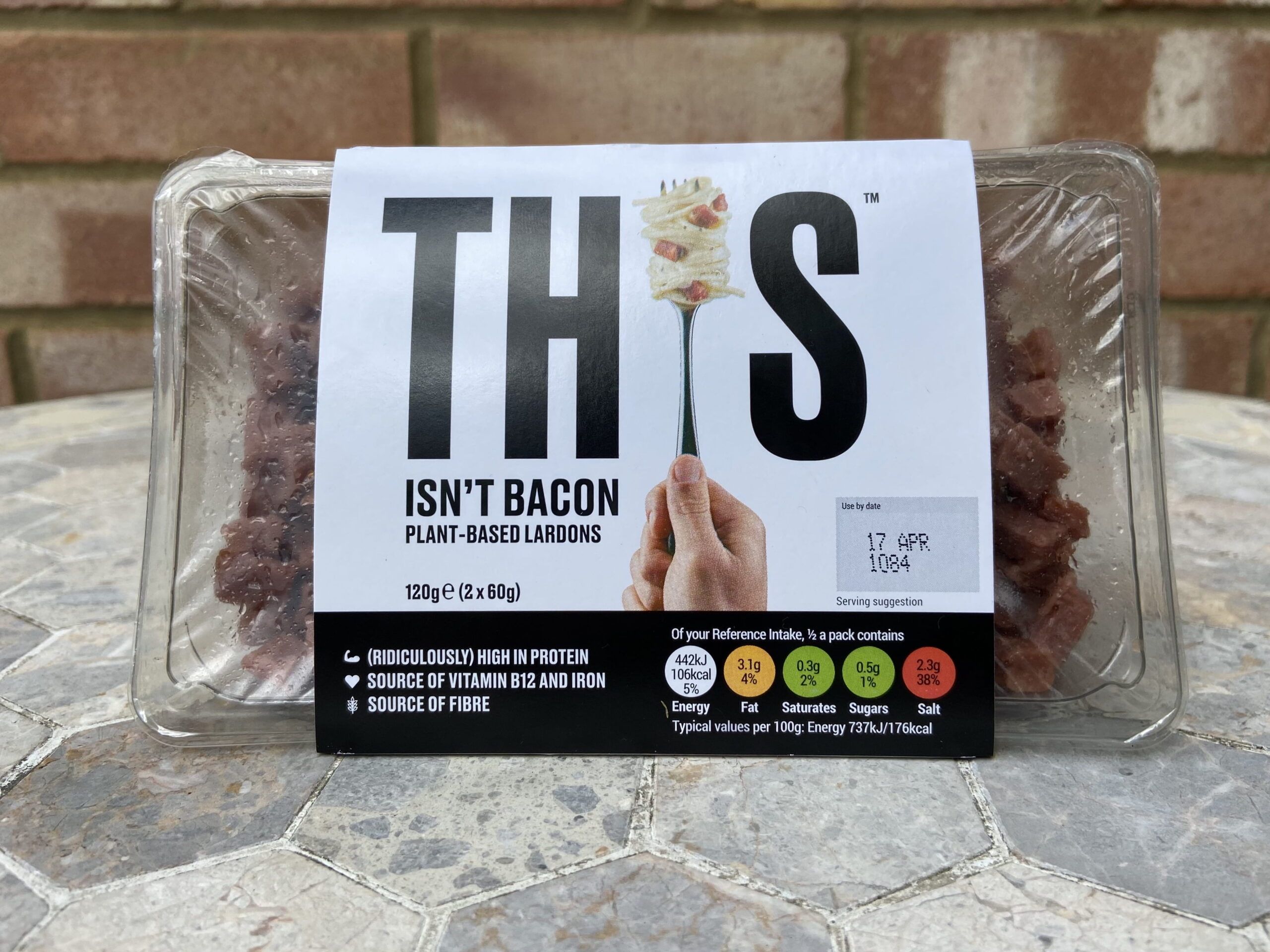 THIS Isn’t Bacon Lardons review: upgrading carbonara for vegans