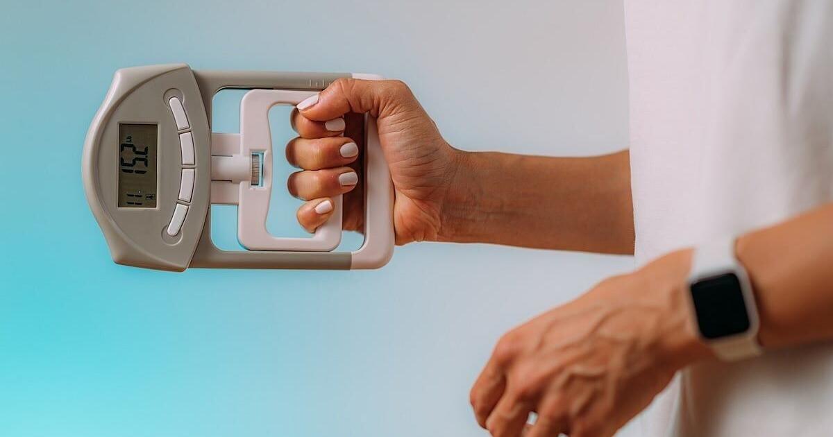 Grip Provides Insight Into Psychosis, Study Says | Health & Fitness