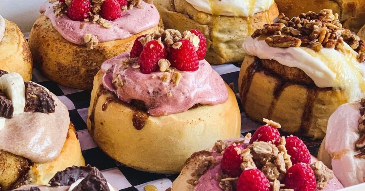 Should You Open a Vegan Franchise Restaurant?