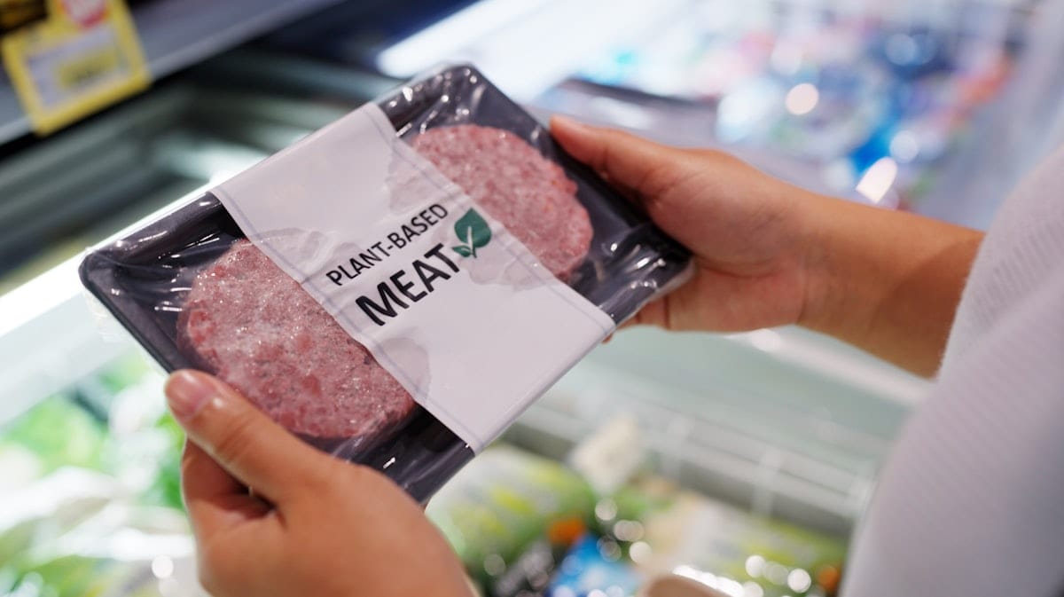 How Plant-Based Alternatives Mimic Real Meat