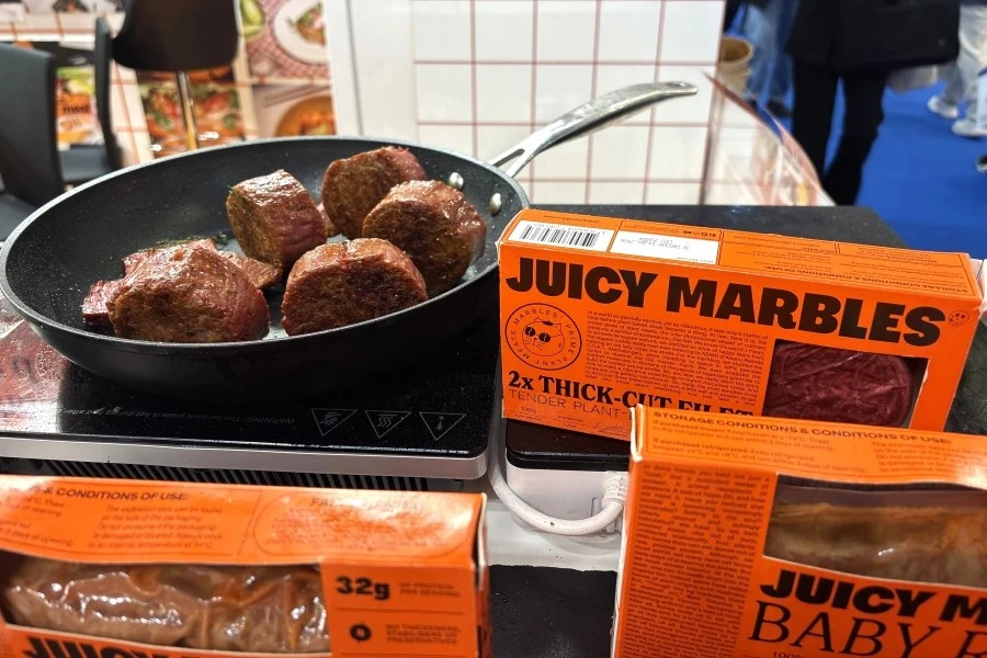 Alt-protein sector splinters into vegetable-forward basics, high-tech analogs & hybrid innovation