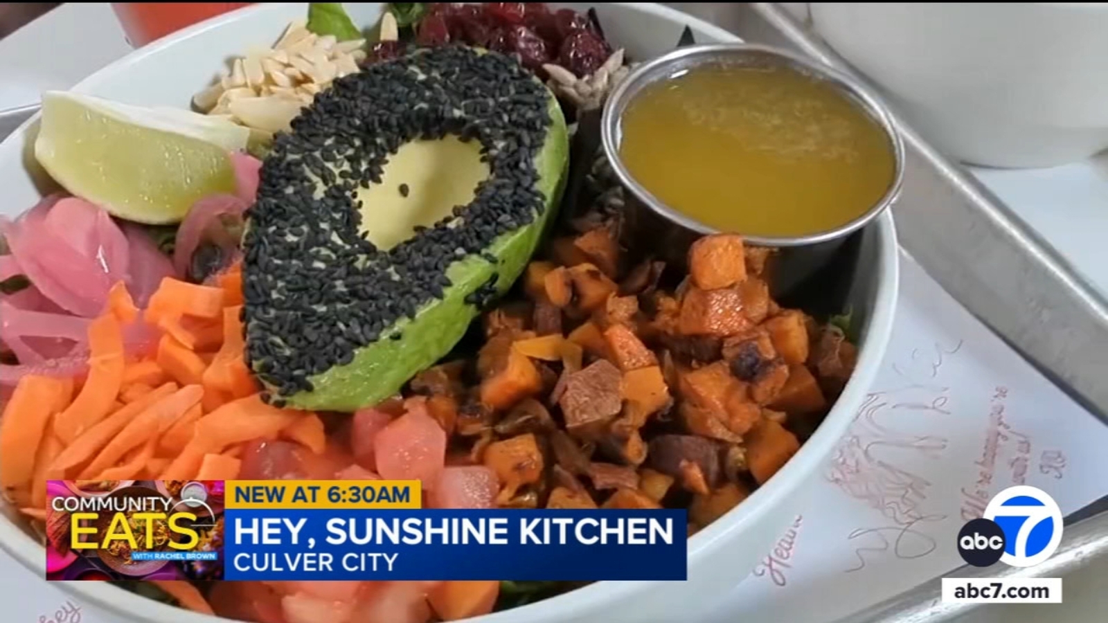 Hey, Sunshine Kitchen in Culver City shares joy of healthy eating with vibrant plant-based menu