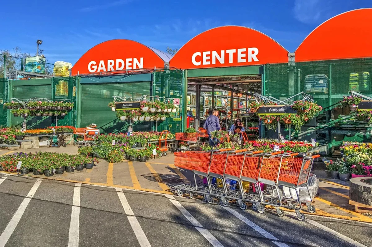Home Depot customer laments concerning product spotted in garden center: ‘Complete disrespect’