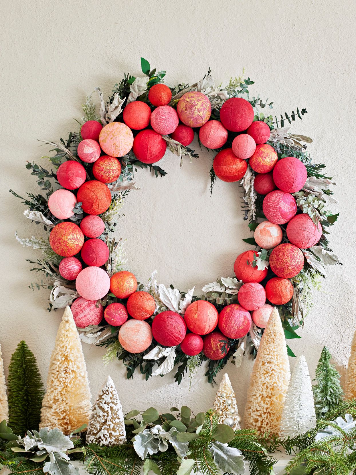 56 DIY Christmas Wreath Ideas for Every Holiday Style