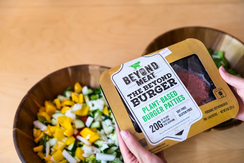 Meme traders drive Beyond Meat rally again