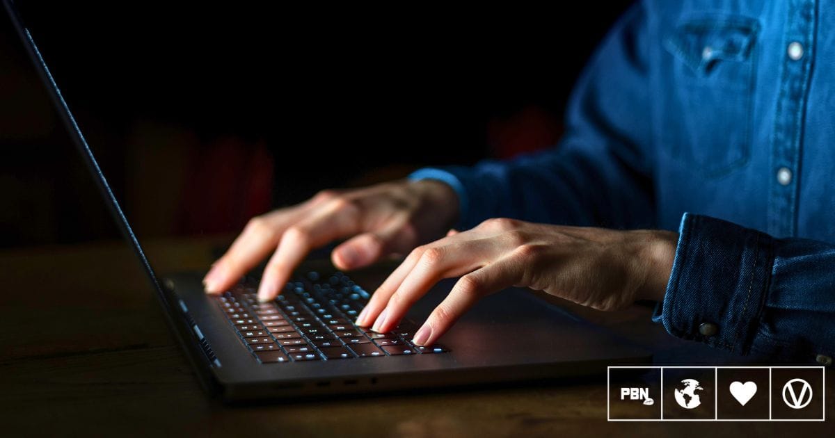 Whistleblower Says The Meat Industry Paid Them To Discredit Veganism Online